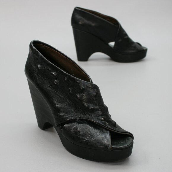 Munoz Vrandecic Ladies 39 (8.5) Black Leather Wood Platform 4.25" Heels Shoes  A - Picture 1 of 12